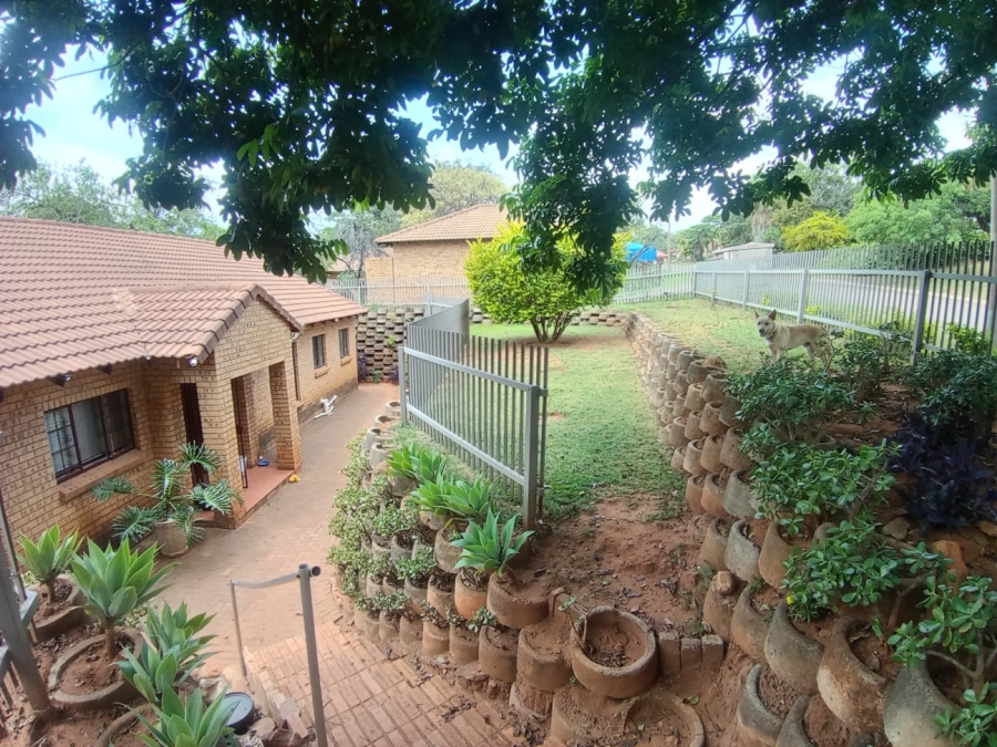 4 Bedroom Property for Sale in Cashan North West